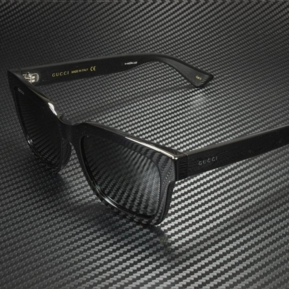 Gucci Black Square-Frame Sunglasses with Dark Lenses
